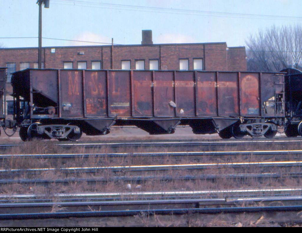 1031-11c M&StL 6678x at BN Daytons Bluff Yard