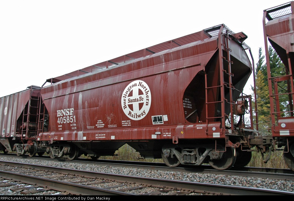 BNSF 405851 B end