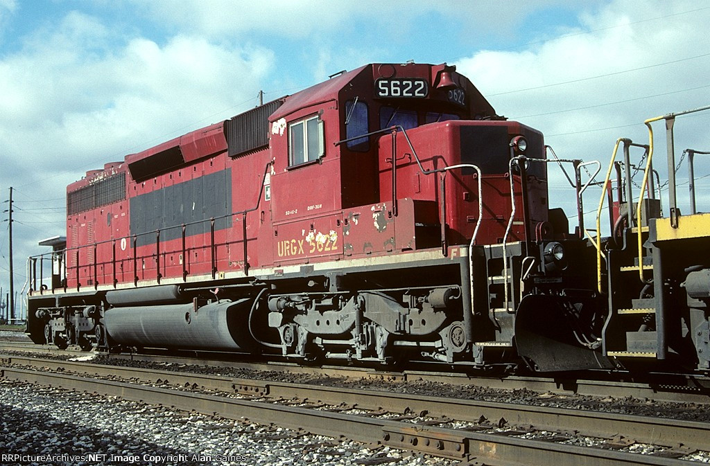URGX SD40-2 5622