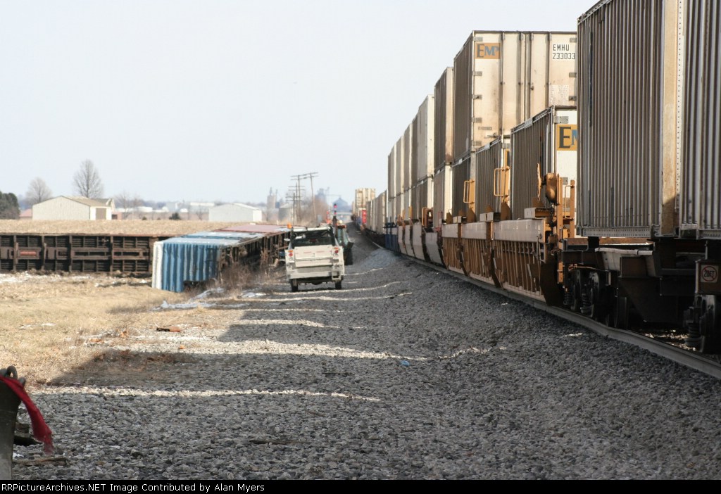 NS Derailment at Sadorus 2/3/07