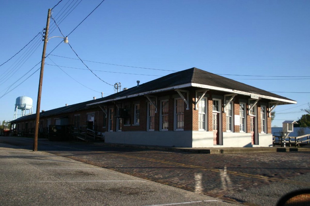 Clinton RR depot