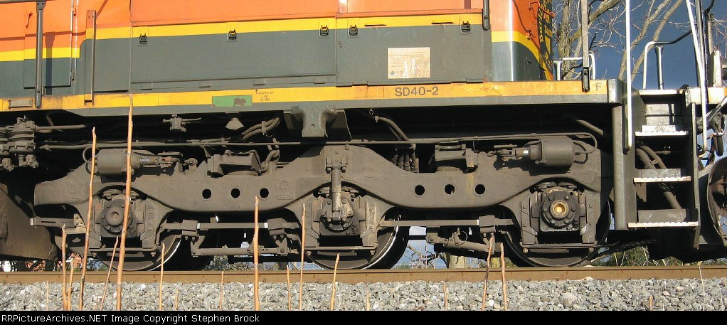 SD40-2 / R-Front