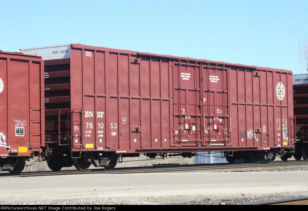 BNSF 761053