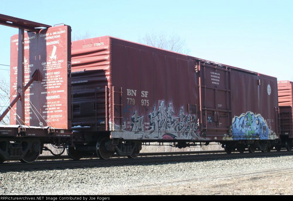 BNSF 77975