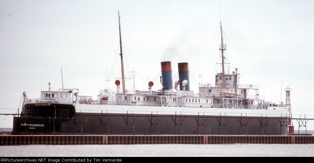 GTW City of Milwaukee