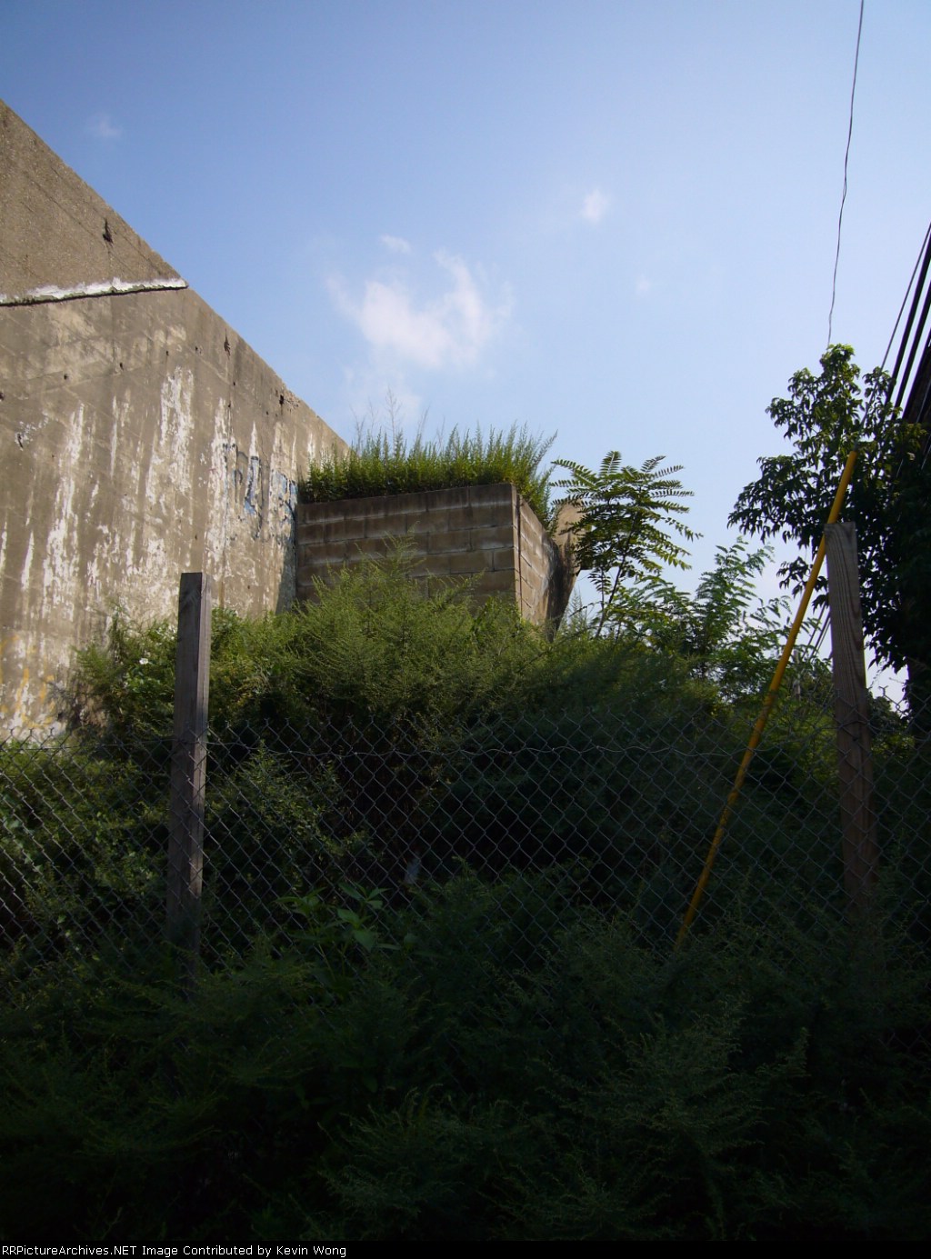 Remains of eastbound stairecase (Bellaire)