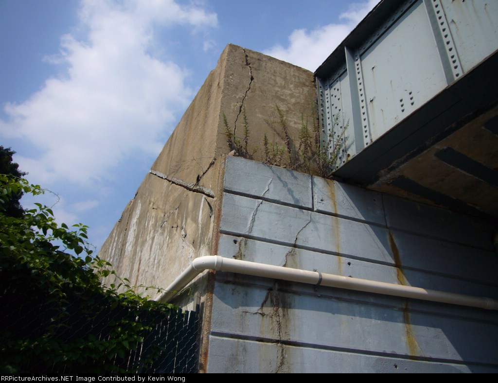 Bellaire station remnants