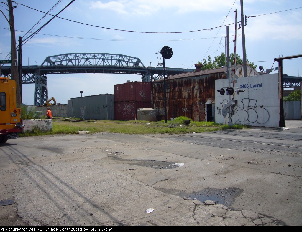 Penny Bridge served local passengers until March 1998 with no platform