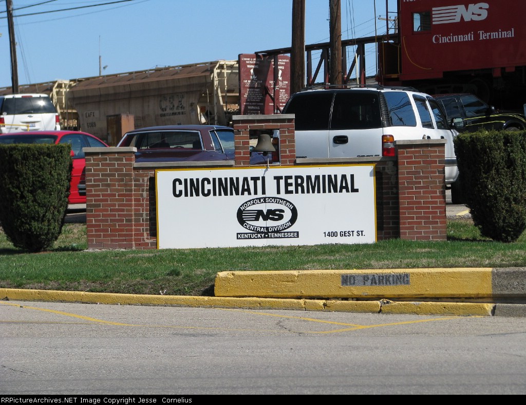 Cincinnati Terminal NS Gest St.