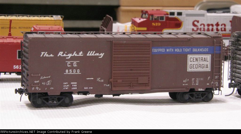 CofG 8500 40' bulkhead equipped boxcar by Gary Wright