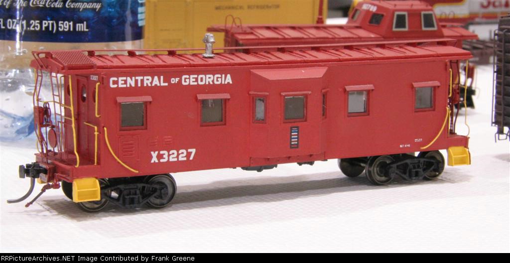 CofG X3227 (Southern bay window caboose reassigned to the CofG) by Gary Wright