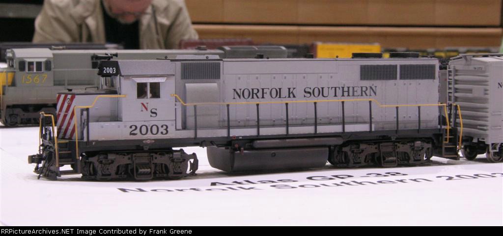 NS GP-38 2003 by Bob Harpe