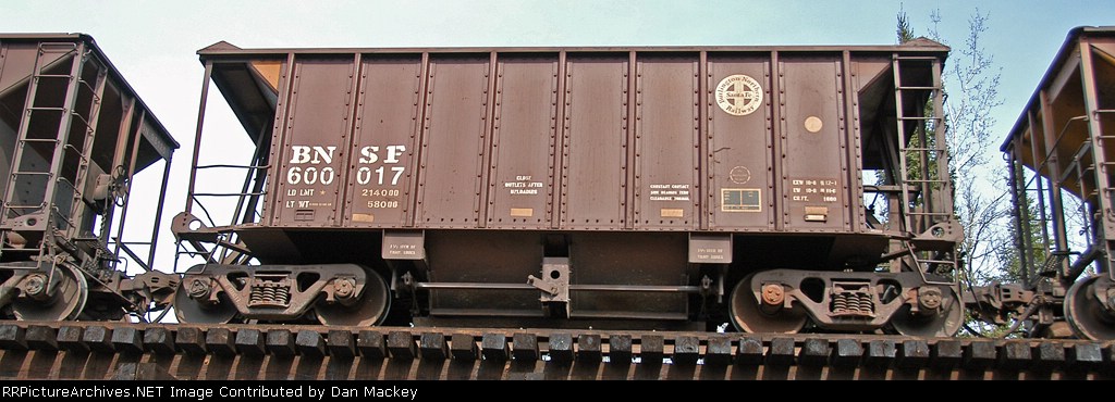 BNSF 600017
