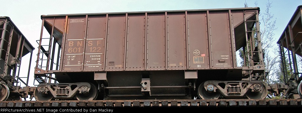 BNSF 601122