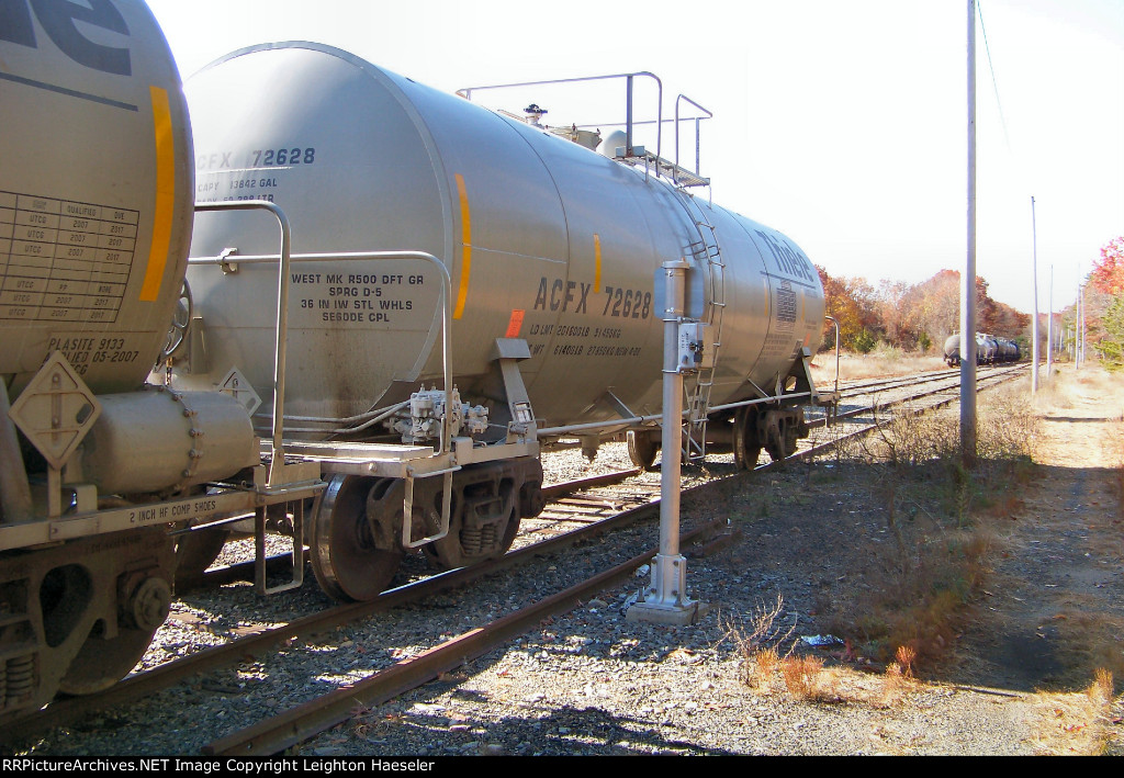 ACFX 72628 in Thiele paint