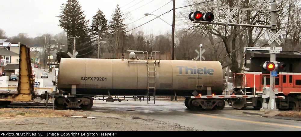 ACFX 79201 in Thiele paint