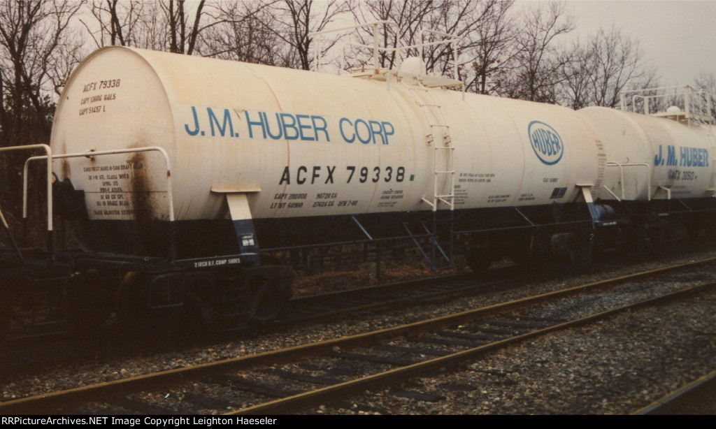 ACFX 79338 in J.M. Huber Corp. paint