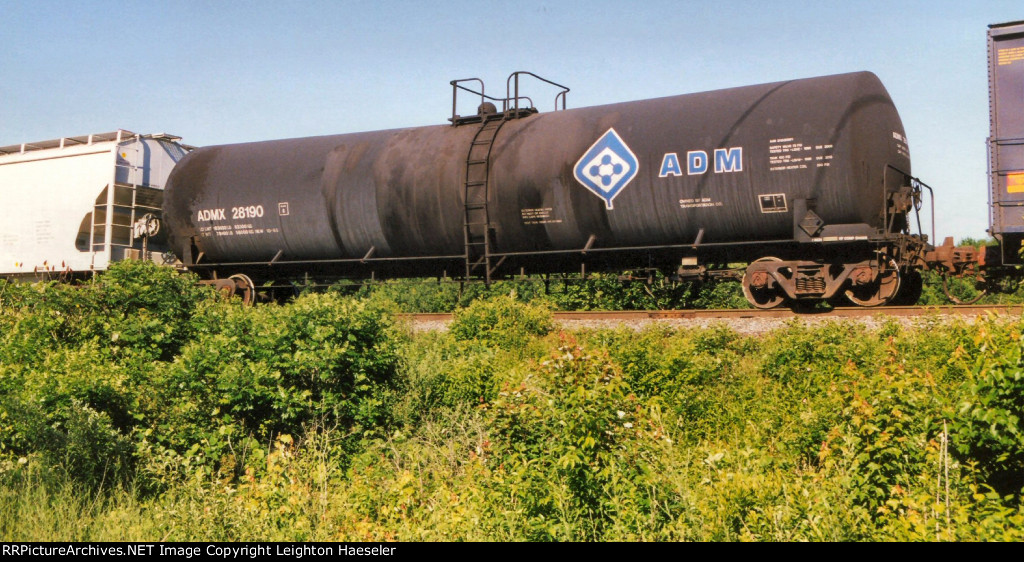 ADMX 28190 in ADM logo paint