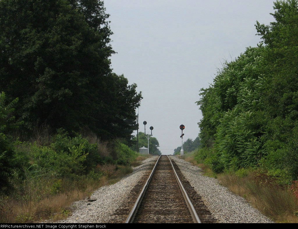 Red signal on the hump