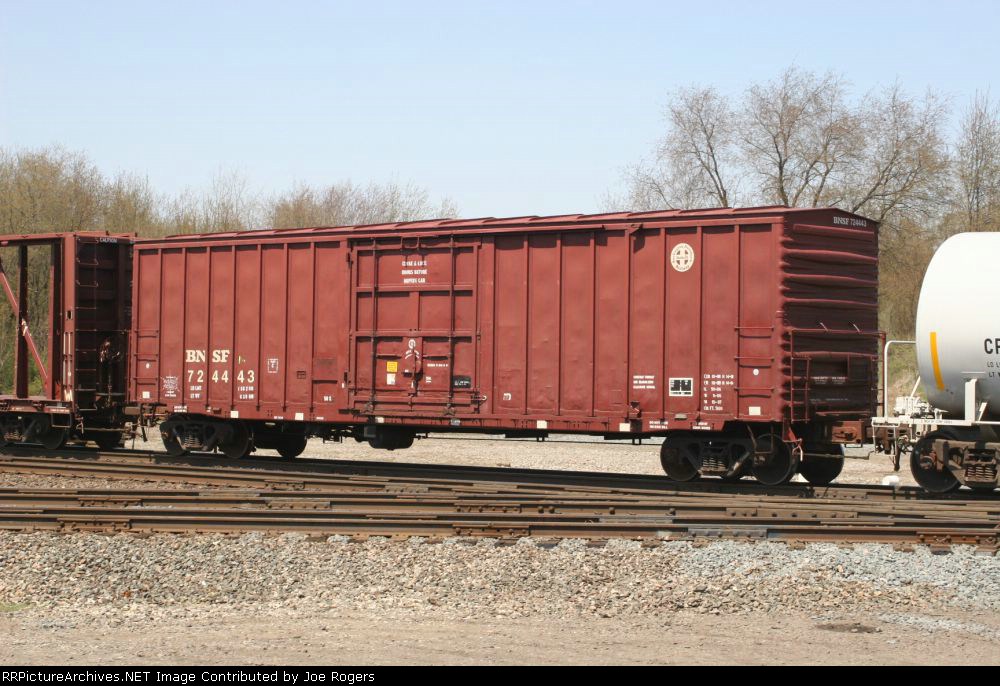 BNSF 724443