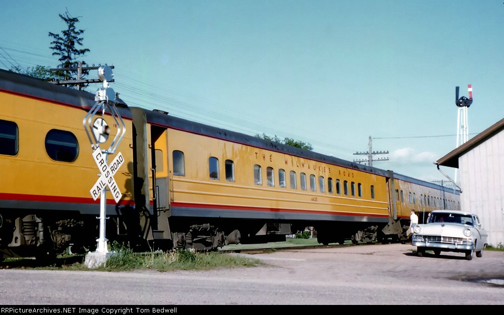 Milwaukee Road local from Chicago to Madison