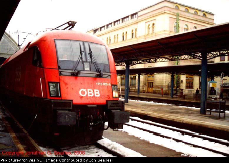 OBB 1116005-8 At Budapest Keleti