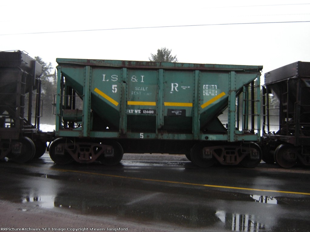 A LS&I SCALE TEST CAR