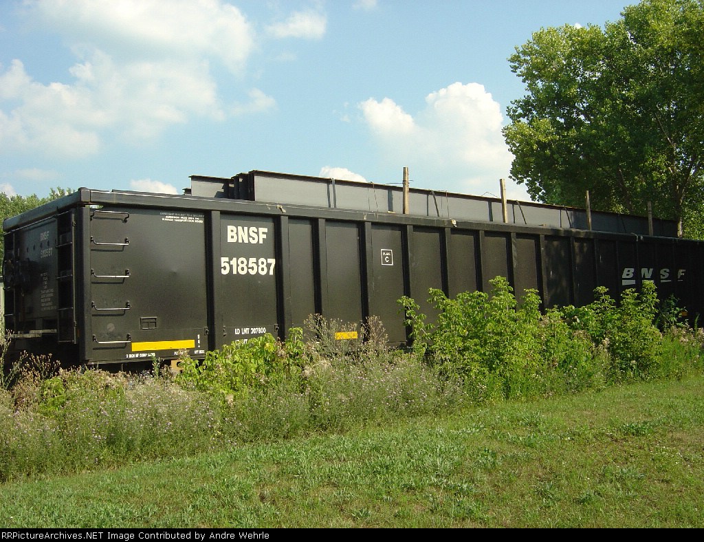 BNSF 518587