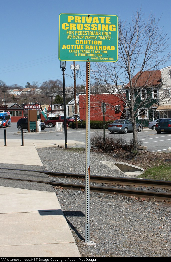 RBMN Crossing Sign
