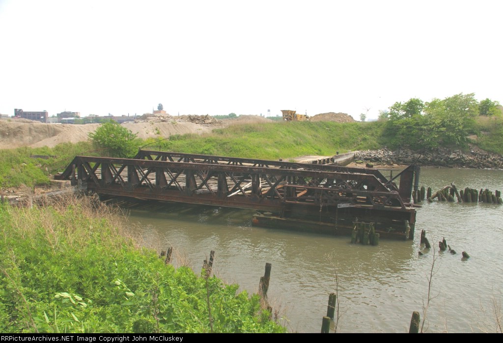 BEDT pontoon type float bridge at their former Pidgeon Street facility