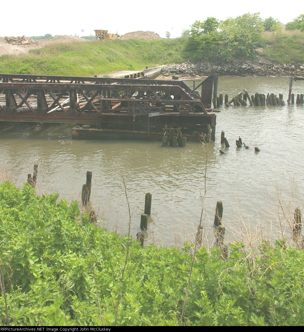 BEDT pontoon type float bridge at their former Pidgeon Street facility