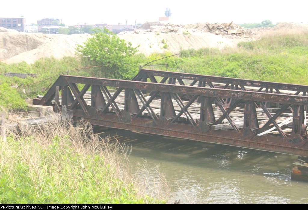 BEDT pontoon type float bridge at their former Pidgeon Street facility