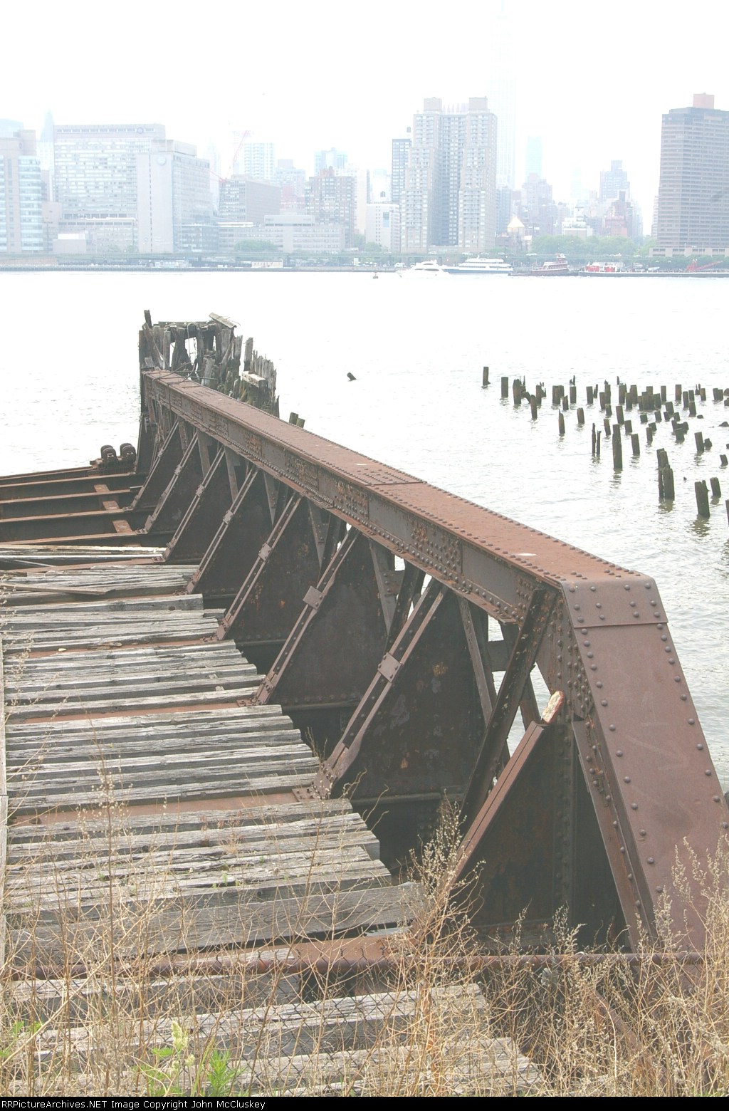 BEDT pontoon type float bridge at their former Pidgeon Street facility