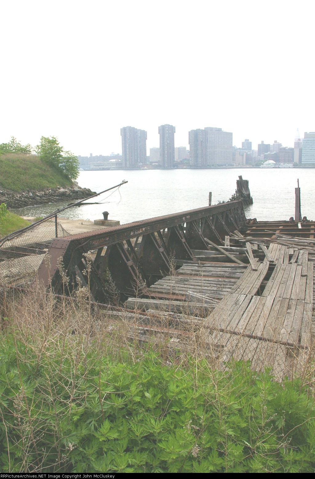 BEDT pontoon type float bridge at their former Pidgeon Street facility