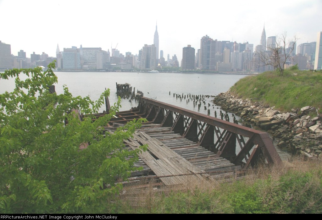 BEDT pontoon type float bridge at their former Pidgeon Street facility