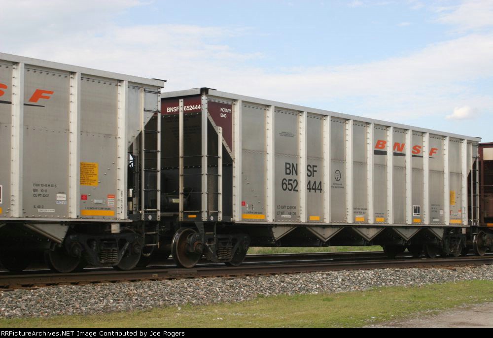 BNSF 652144