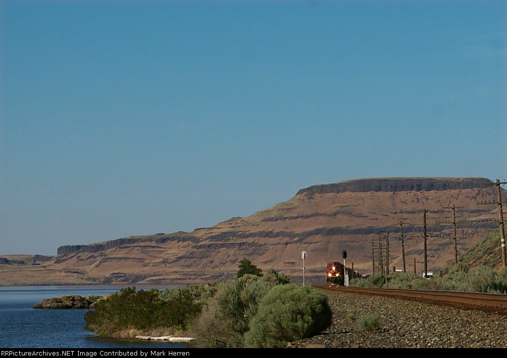 CP Heading Downriver