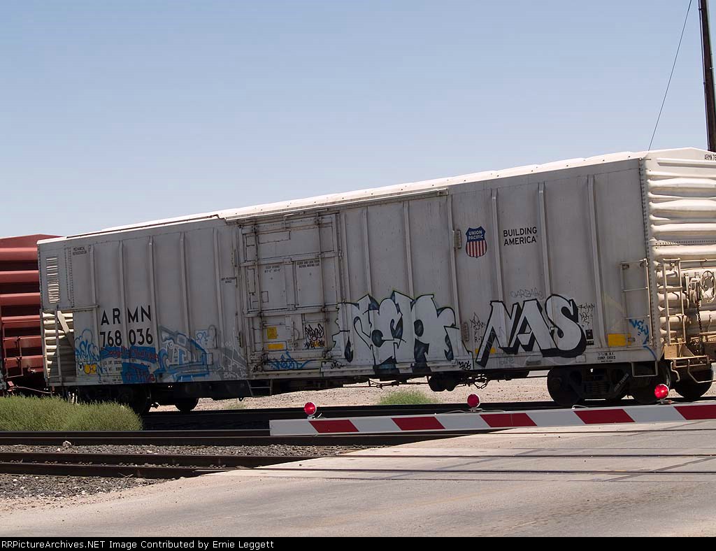 ARMN 768036 in a switch group out of Alfalfa yard at 11:44am