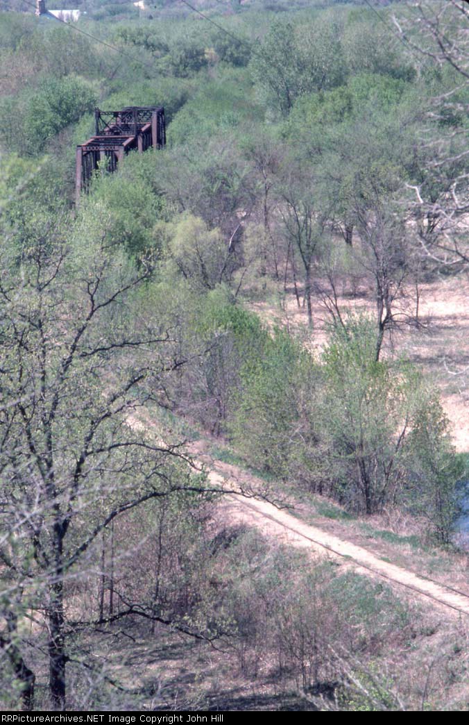 1044-03 MILW Chaska swing bridge across Minnesota River