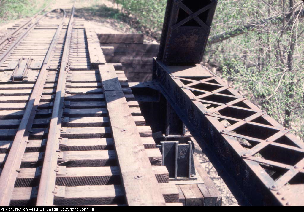 1044-08 MILW Chaska swing bridge across Minnesota River
