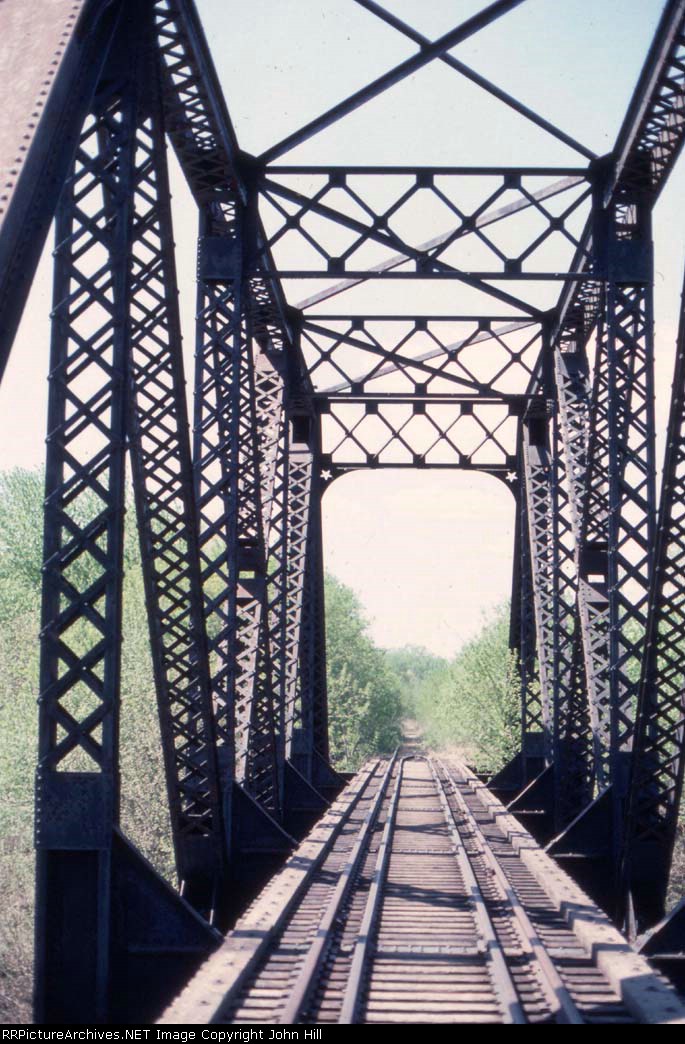 1044-15 MILW Chaska swing bridge across Minnesota River