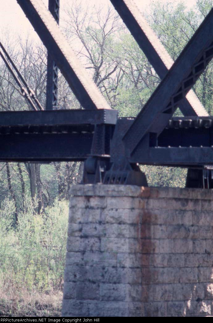 1044-21 MILW Chaska swing bridge across Minnesota River