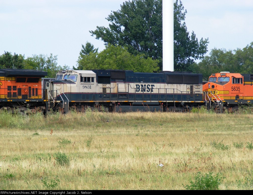 BNSF 9831