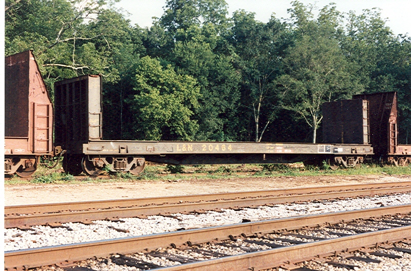 L&N pulpwood car