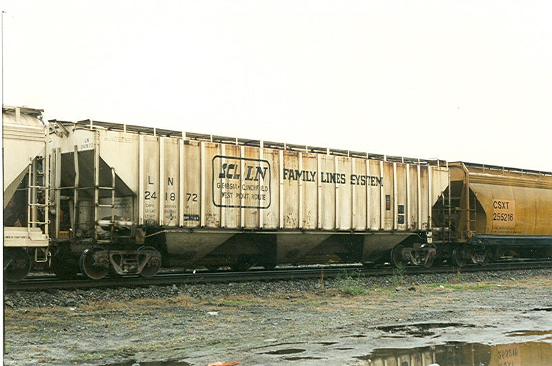 L&N Family Lines PS 3-bay