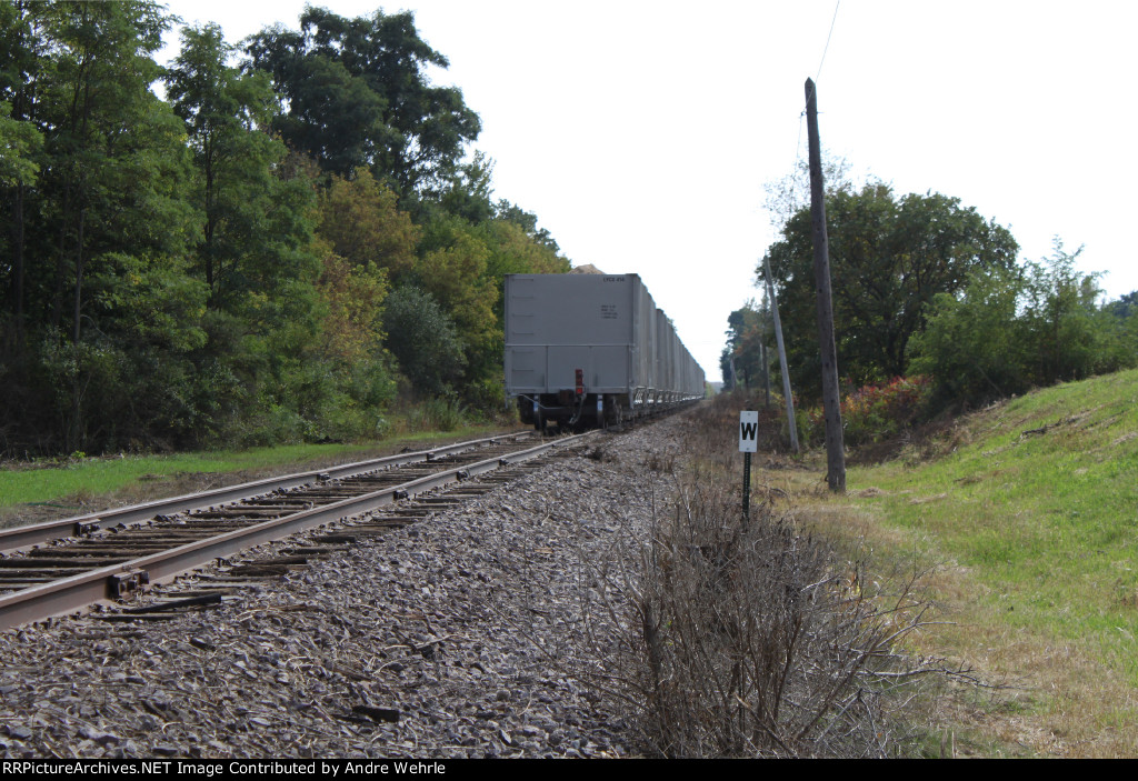 LYCX 414 holds the last of the staged aggregate loads