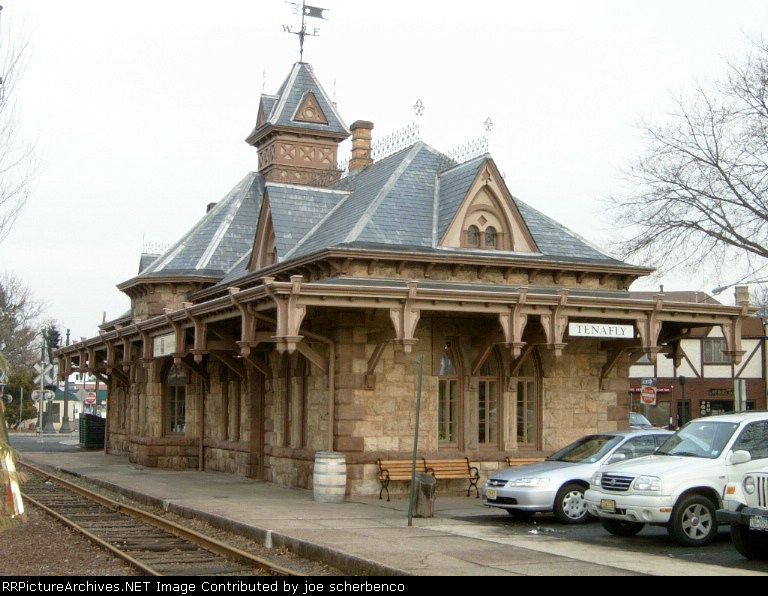 Erie RR station