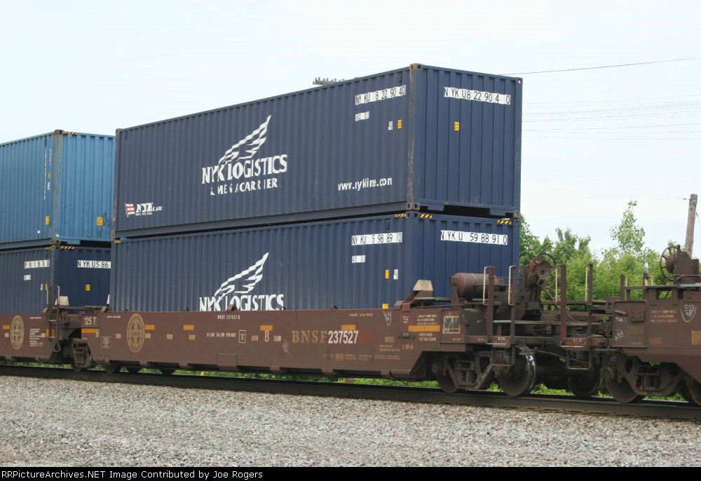 BNSF 237527