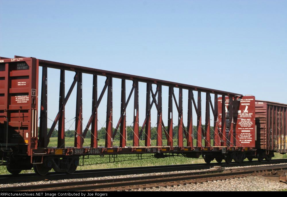 BNSF 561987