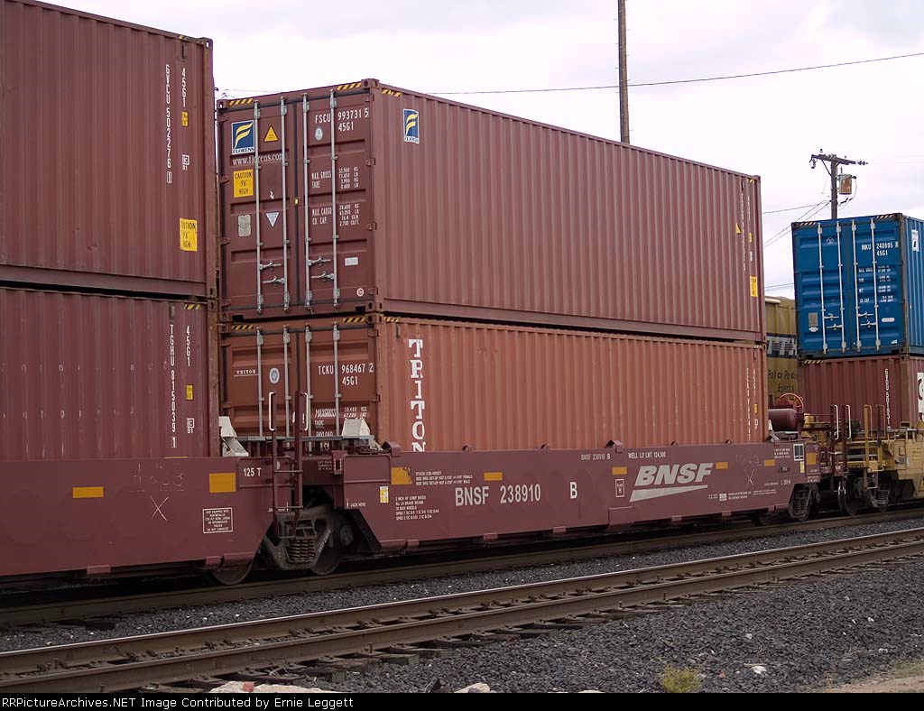 BNSF 238910 in a WB doublestack at 4:49pm